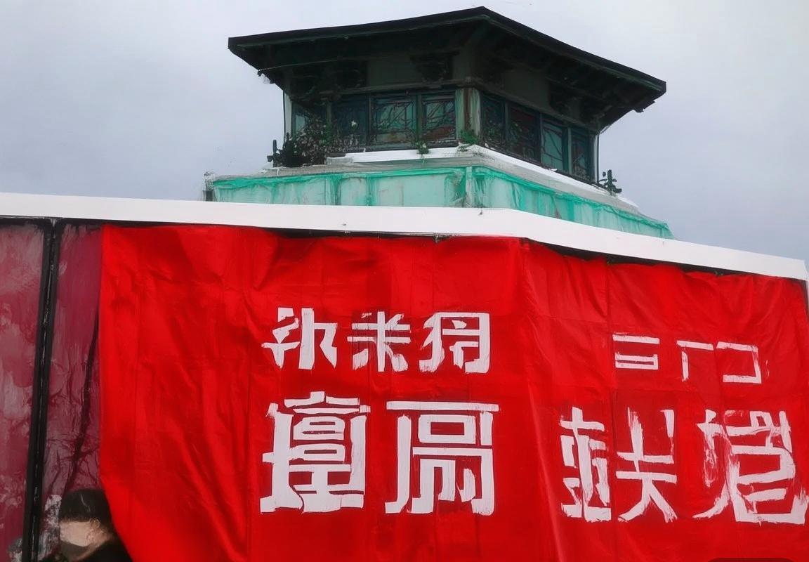 粤京巅峰对决：篮球盛宴中的智慧与激情回顾(图2)